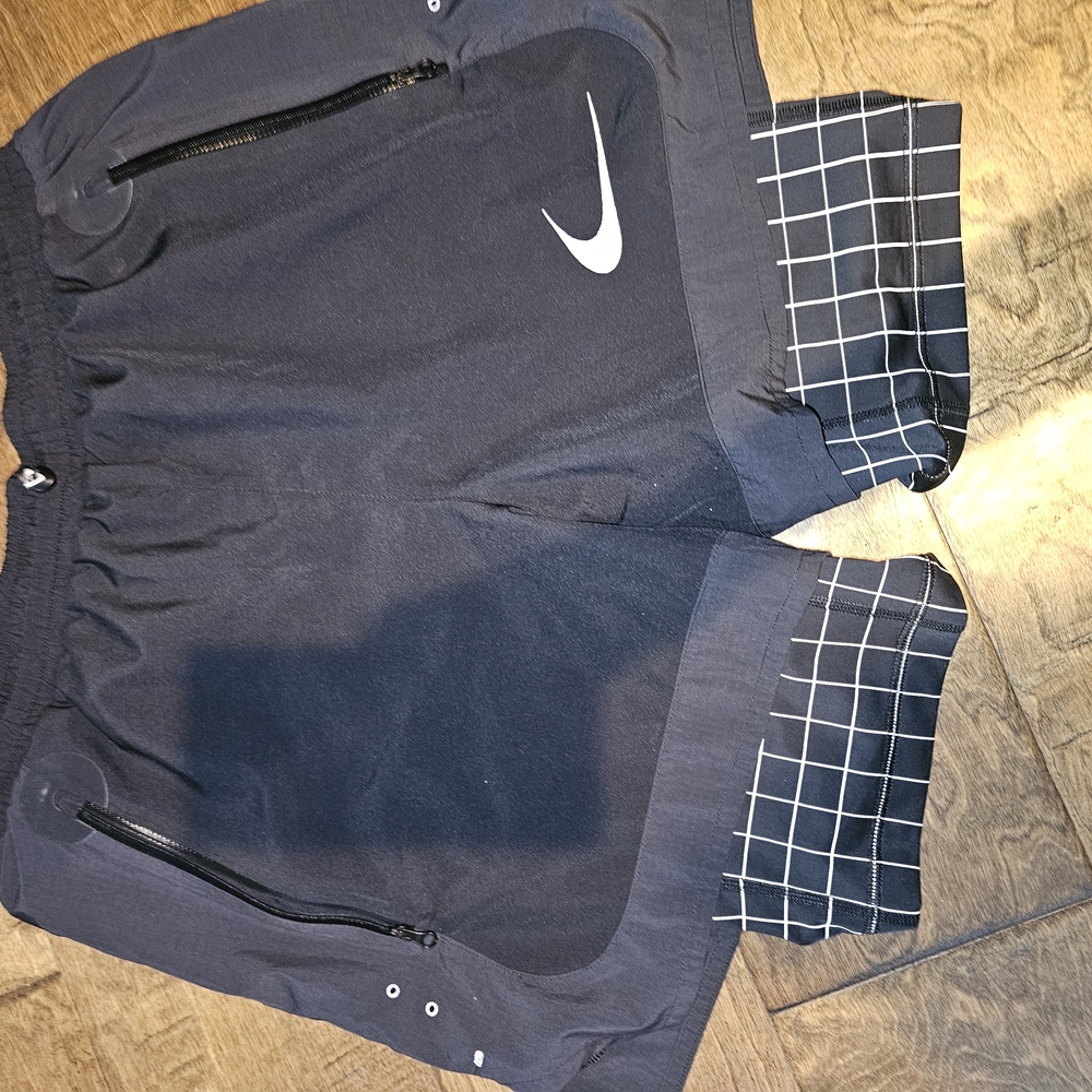 Nike Men's Black Athletic Shorts. MEDIUM